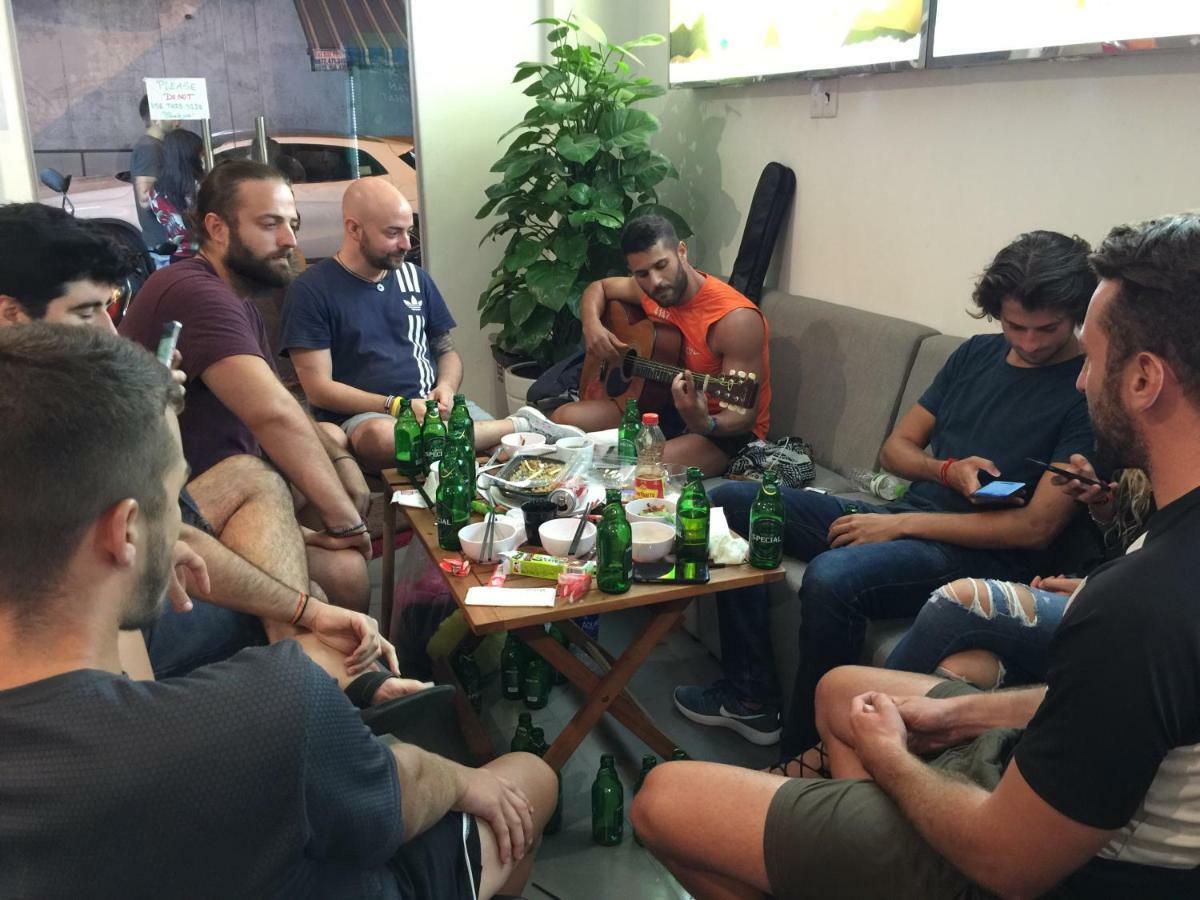 Vy Da Backpackers Hostel Bandar Ho Chi Minh Luaran gambar
